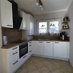 Unsere Perle Im Zentrum Von Mit Suedterrasse Apartamento
